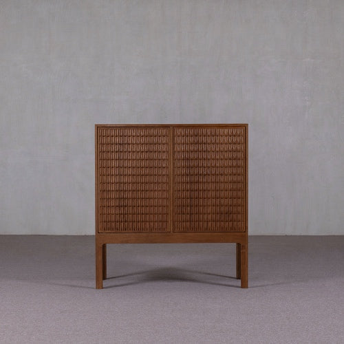 Natural Cabinet w Doors