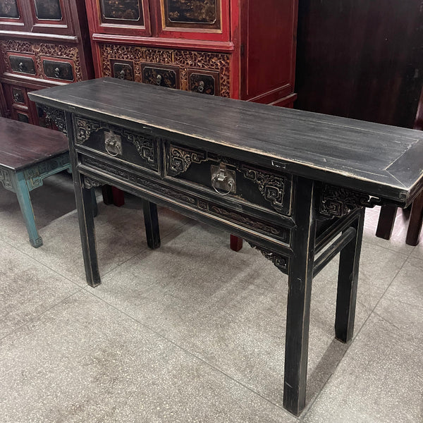 Elm Table