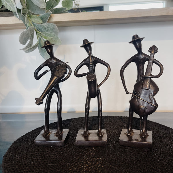 25451 Bronze Musician 40 x 40 x 180H