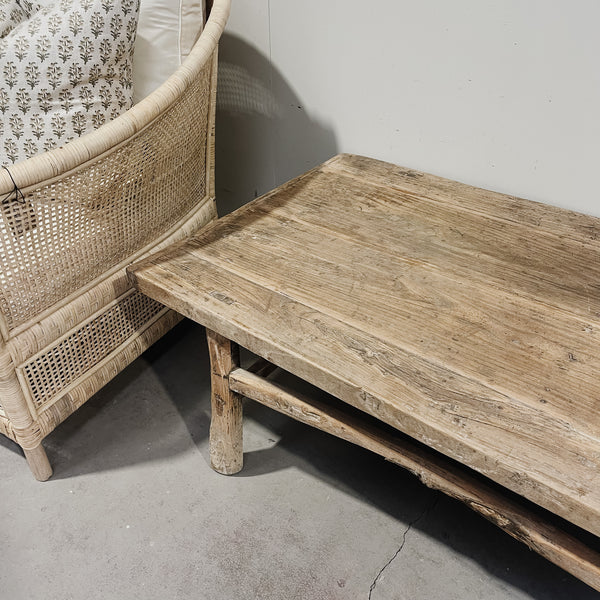 25229 Reclaimed Elm Coffee Table 1400 x 700 x 400H