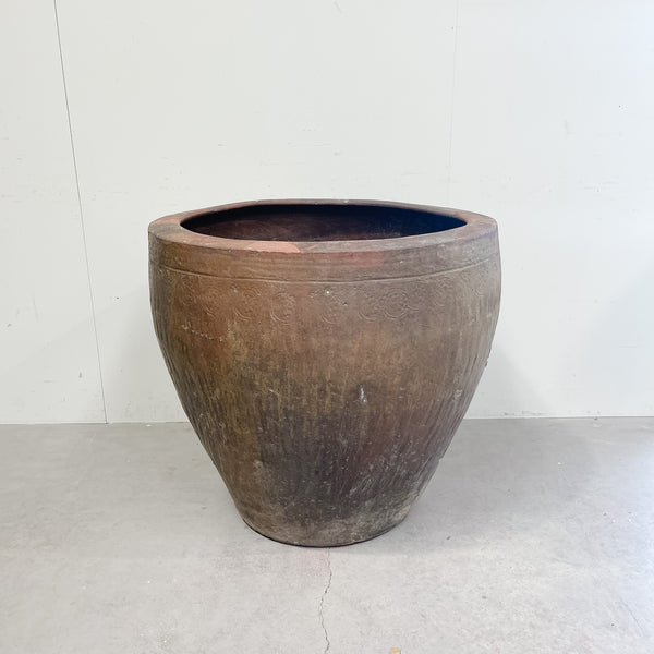 25296 Antique Pot 860 x 860 x 790H