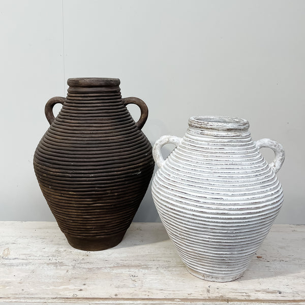 Urn Ribbed w Two Handles (Medium) WHITEWASH