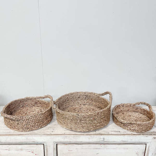 Water Hyacinth Round Tray w Handles