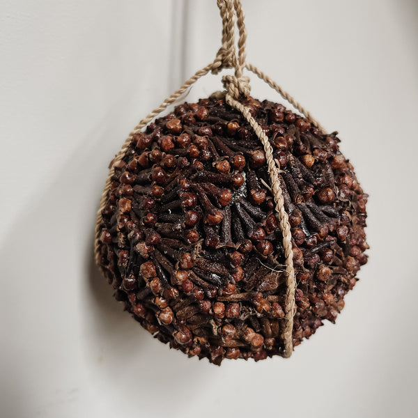 24240 Clove Ball 100mm