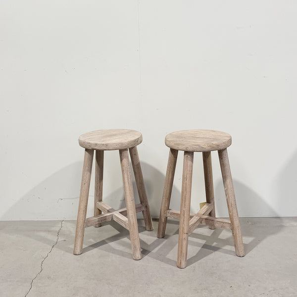 Round Top Stool WHITE WASH ELM ( 14229)  300x300x530H