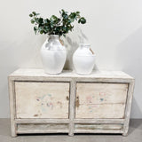 Milky White Vase One Rib LARGE